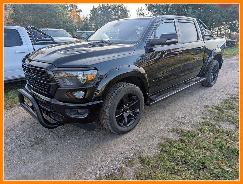 Schwarz Gebraucht 2021 Dodge Ram Abholung | 39.299 € (Etwas zu teuer) - Bild 1/4