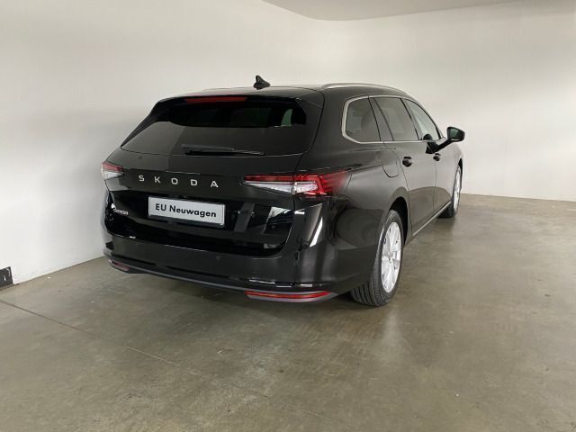 Gebraucht Skoda Superb Selection 150 PS (110 kW) 2024 Schwarz Kombi