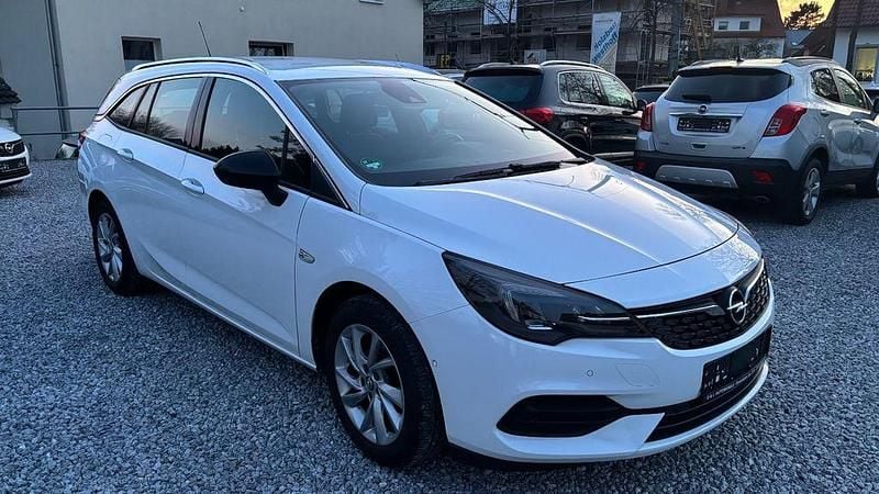 Gebraucht Opel Astra Elegance 131 PS (96 kW) 2022 Weiß Kombi