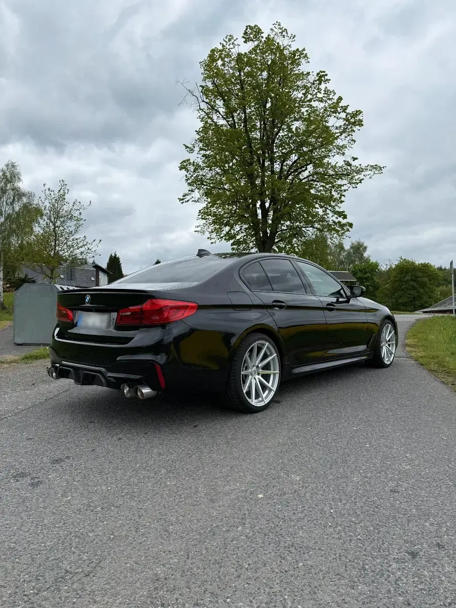 Gebraucht BMW 540 M Performance 340 PS (250 kW) 2019 Schwarz Limousine