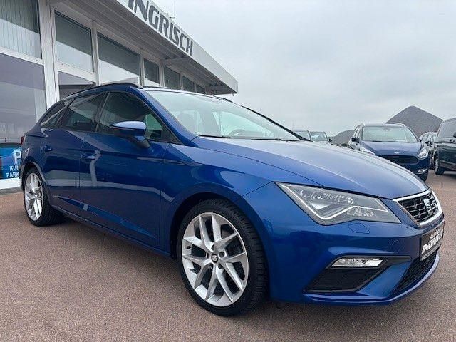 Blau Gebraucht 2018 Seat Leon ST FR Kombi | 15.990 € (Fairer Preis) - Bild 1/4