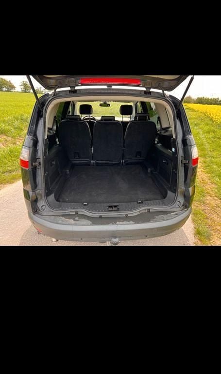 Gebraucht Ford S-MAX Titanium 140 PS (102 kW) 2010 Schwarz Van / Kleinbus