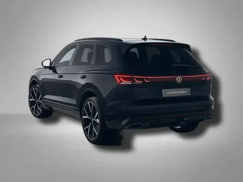 Neu VW Touareg R-line 286 PS (210 kW) 2025 Grenadillschwarz metallic SUV
