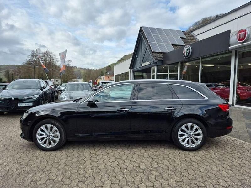 Gebraucht Audi A4 Design 190 PS (139 kW) 2017 Schwarz Kombi