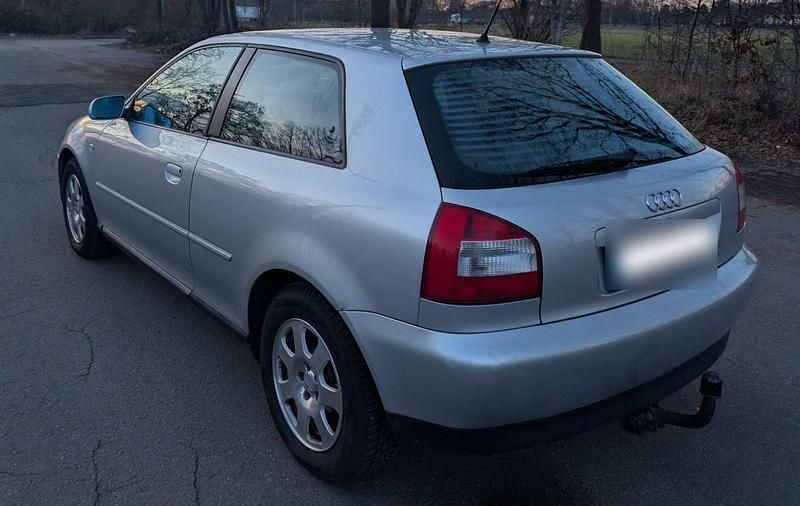 Gebraucht Audi A3 102 PS (75 kW) 2001 Silber Kleinwagen