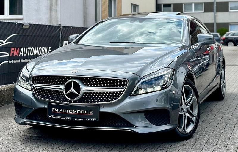 Grau Gebraucht 2016 Mercedes CLS350 Limousine | 17.590 € (Guter Preis) - Bild 1/4