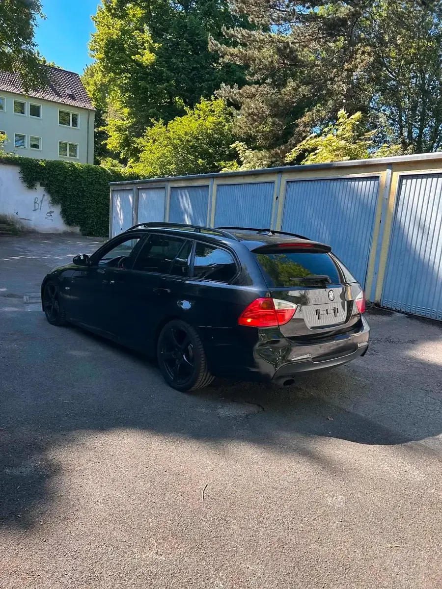 Gebraucht BMW 320 M Sport 163 PS (119 kW) 2008 Kombi