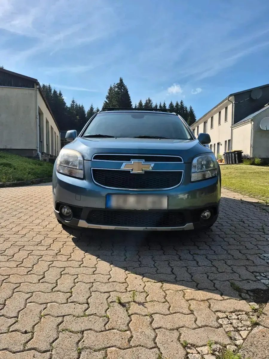 Gebraucht Chevrolet Orlando 138 PS (101 kW) 2013 Blau Van / Kleinbus