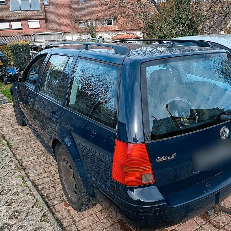 Gebraucht VW Golf IV 131 PS (96 kW) 2003 Blau Kombi