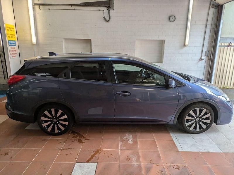 Gebraucht Honda Civic Lifestyle 120 PS (88 kW) 2015 Blau Kombi