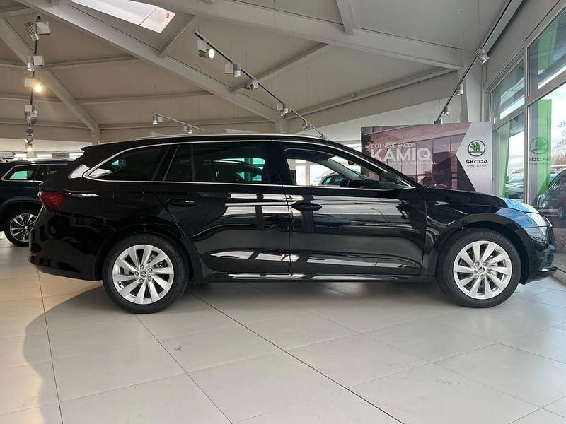 Gebraucht Skoda Octavia 150 PS (110 kW) 2024 Schwarz Kombi