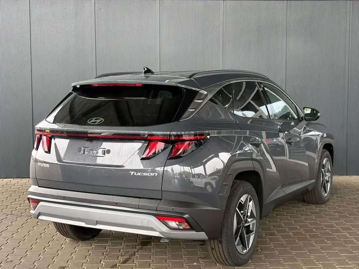 Neu Hyundai Tucson Style 150 PS (110 kW) 2026 Ecotronic grey SUV