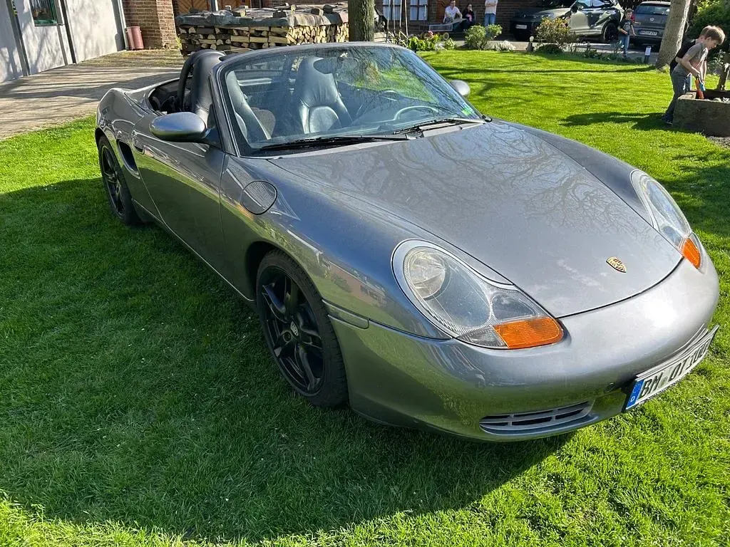 Gebraucht Porsche Boxster 220 PS (161 kW) 2001 Grau Cabrio