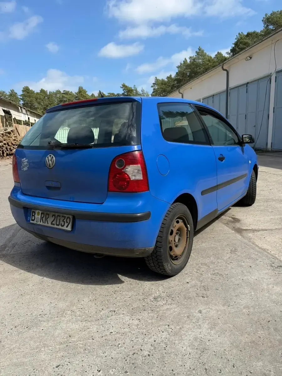 Gebraucht VW Polo 55 PS (40 kW) 2002 Blau Kleinwagen