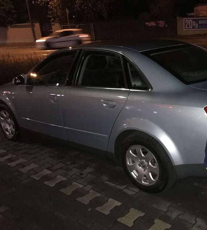 Gebraucht 2001 Audi A4 Limousine | 2.500 € (Fairer Preis) - Bild 1/2