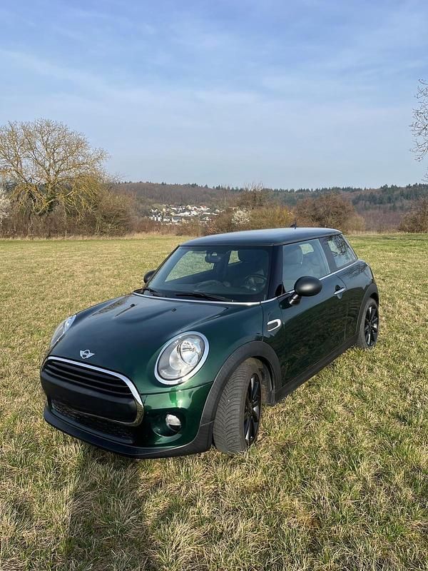 Gebraucht Mini ONE 102 PS (75 kW) 2018 Grün Kleinwagen