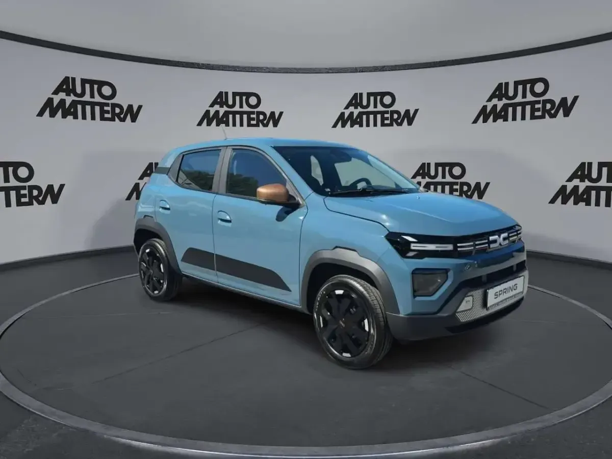 Nuevo Dacia Spring Extreme 75 kW (102 CV) 2026 Azul Utilitario