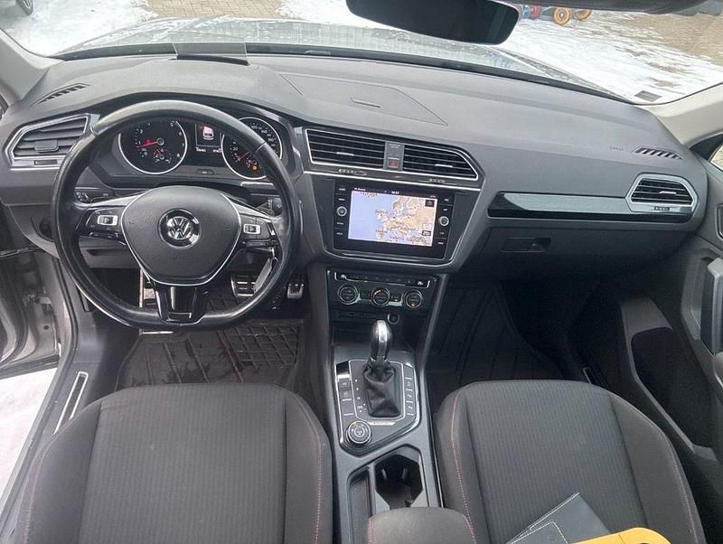 Gebraucht VW Tiguan Sound 179 PS (131 kW) 2018 Grau SUV