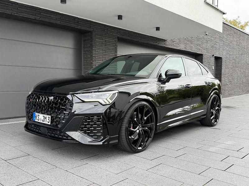 Schwarz Gebraucht 2021 Audi RS Q3 Sport SUV | 59.480 € - Bild 1/4