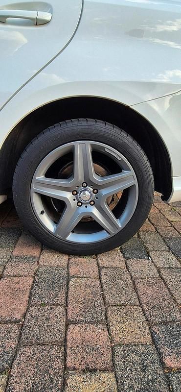 Weiß Gebraucht 2013 Mercedes ML350 SUV | 21.699 € (Etwas zu teuer) - Bild 1/4