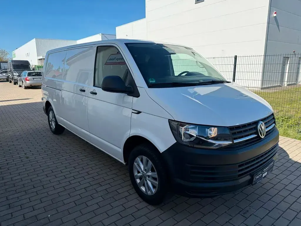 Gebraucht VW Transporter 102 PS (75 kW) 2019 Candyweiss Van