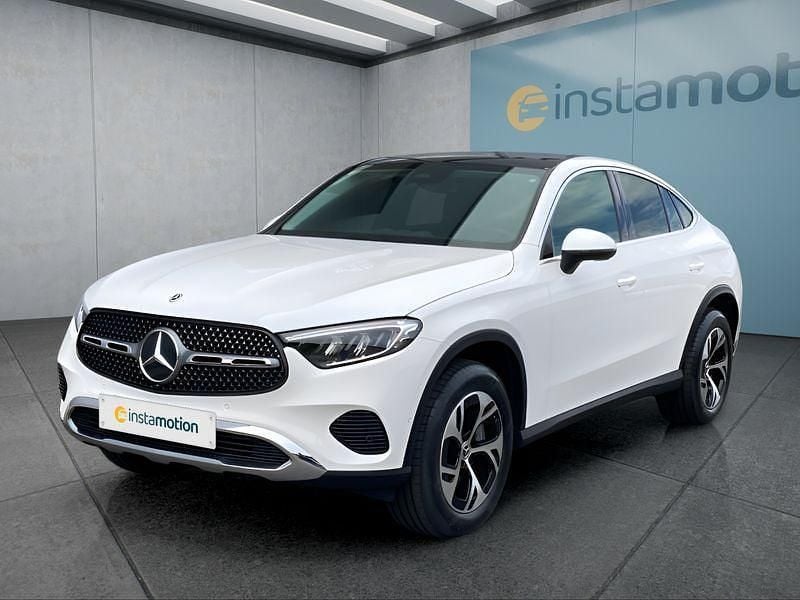 Weiß Gebraucht 2024 Mercedes GLC300e SUV | 65.349 € (Teuer) - Bild 1/4