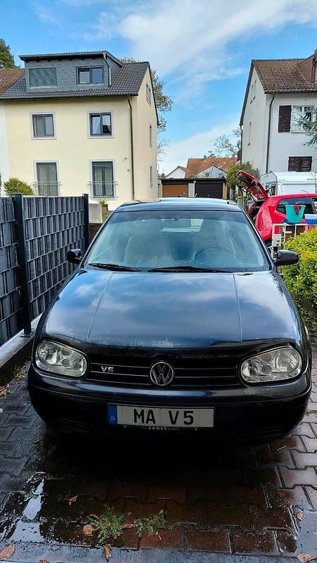 Schwarz Gebraucht 2004 VW Golf IV GTI Limousine | 3.000 € - Bild 1/4