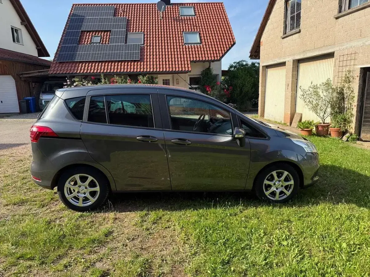 Occasion Ford B-MAX SYNC Edition 125 ch (91 kW) 2015 Monospace