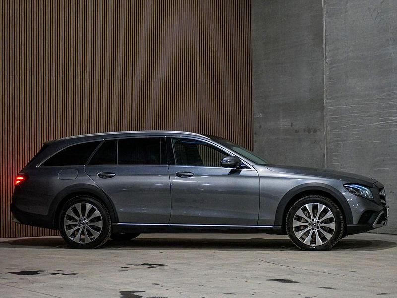 Gebraucht Mercedes E400 340 PS (250 kW) 2019 Grau Limousine