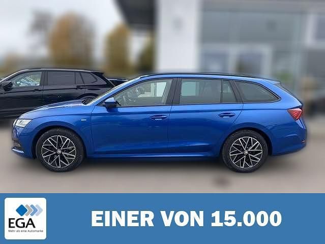 Blau metallic Gebraucht 2022 Skoda Octavia Clever Kombi | 27.900 € (Etwas zu teuer) - Bild 1/4