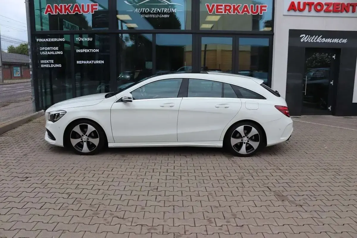 Gebraucht Mercedes CLA200 AMG 156 PS (114 kW) 2017 Calcitweiss/zirrusweiss Kombi