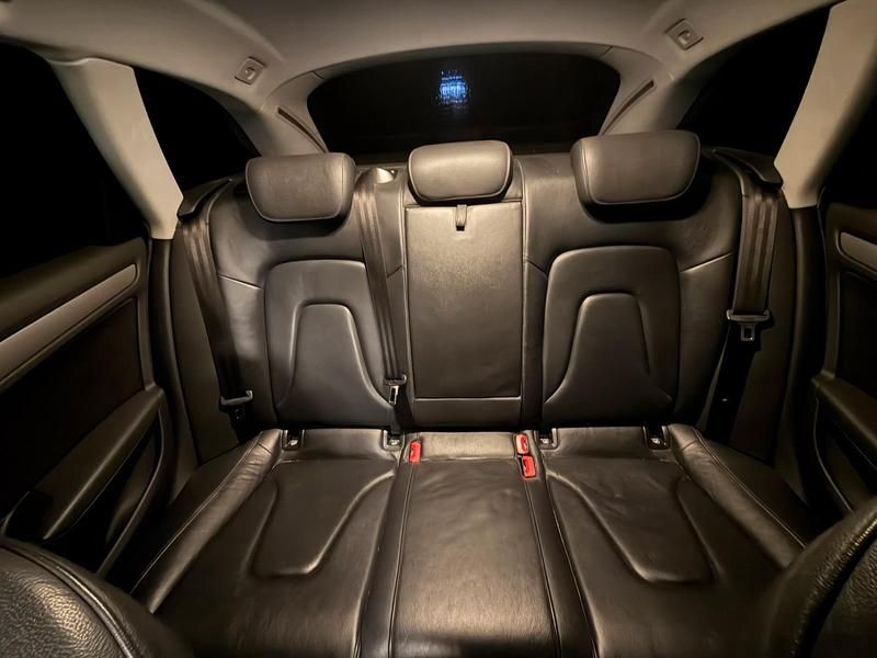 Usata Audi A4 204 CV (150 kW) 2012 Nero Station wagon