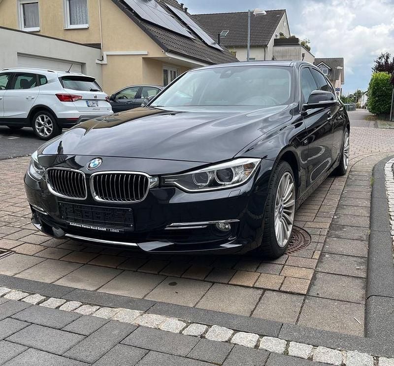 Gebraucht BMW 328 Luxury Line 245 PS (180 kW) 2014 Schwarz Limousine