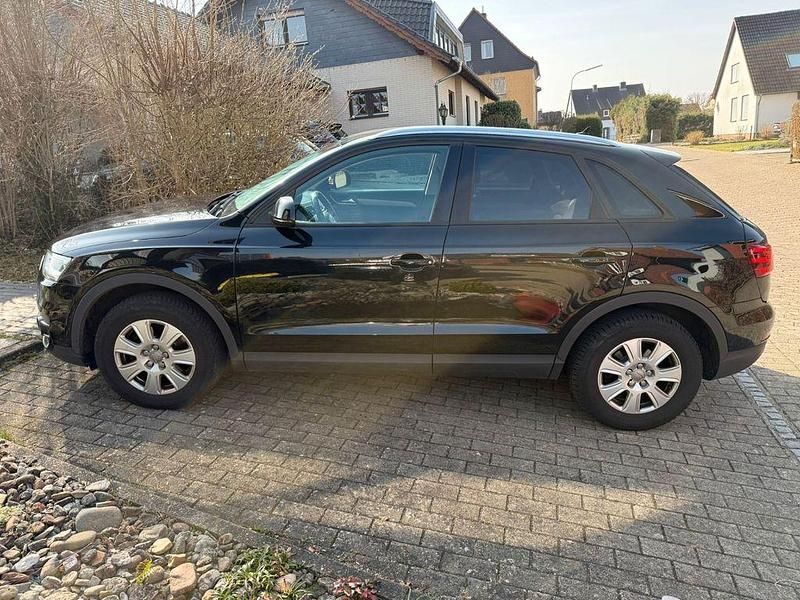 Gebraucht Audi Q3 140 PS (102 kW) 2014 Schwarz SUV