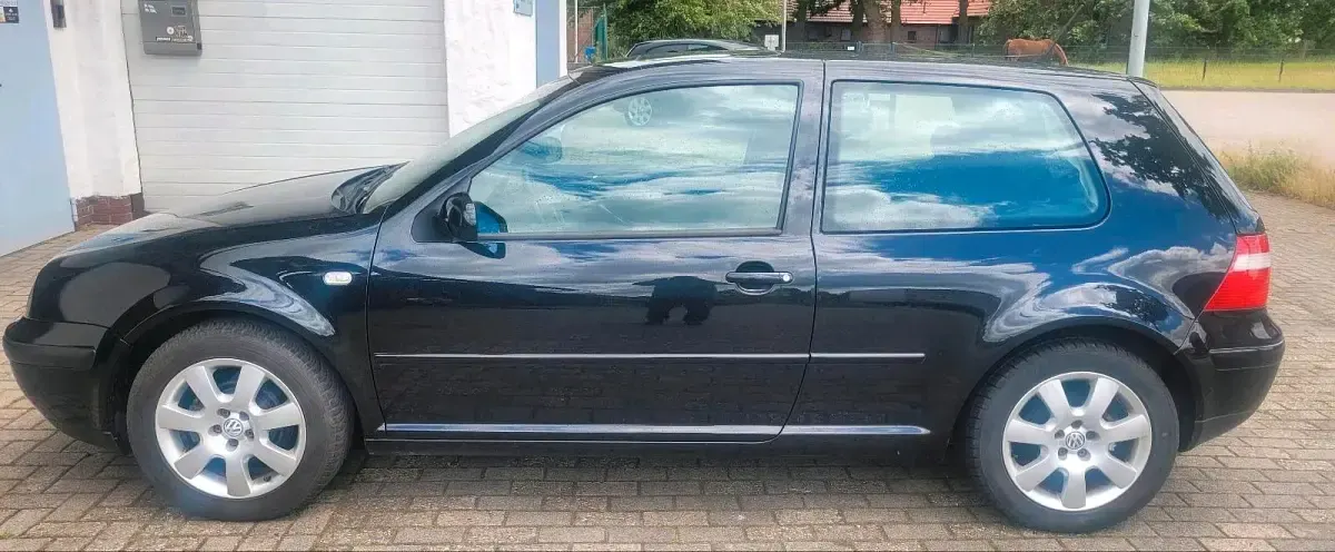 Gebraucht VW Golf 105 PS (77 kW) 2003 Schwarz Coupé