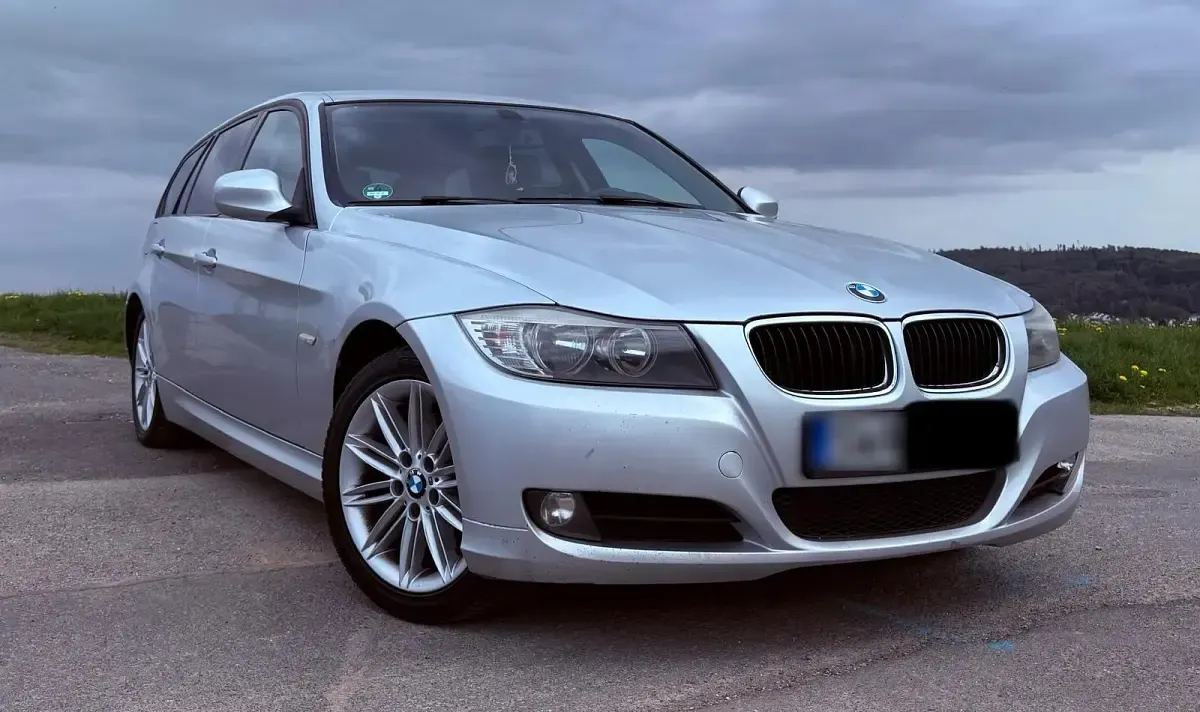 Usata BMW 318 143 CV (105 kW) 2012 Argento Station wagon