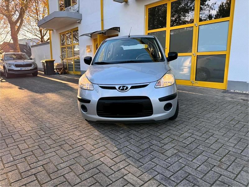 Silber Gebraucht 2009 Hyundai i10 Kleinwagen | 1.900 € (Fairer Preis) - Bild 1/4
