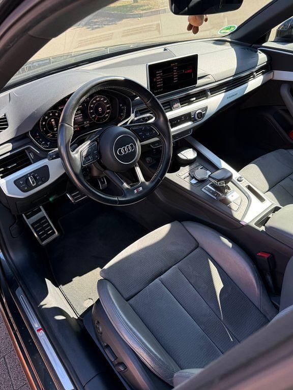 Gebraucht Audi S4 Ambiente 354 PS (260 kW) 2018 Grau Kombi