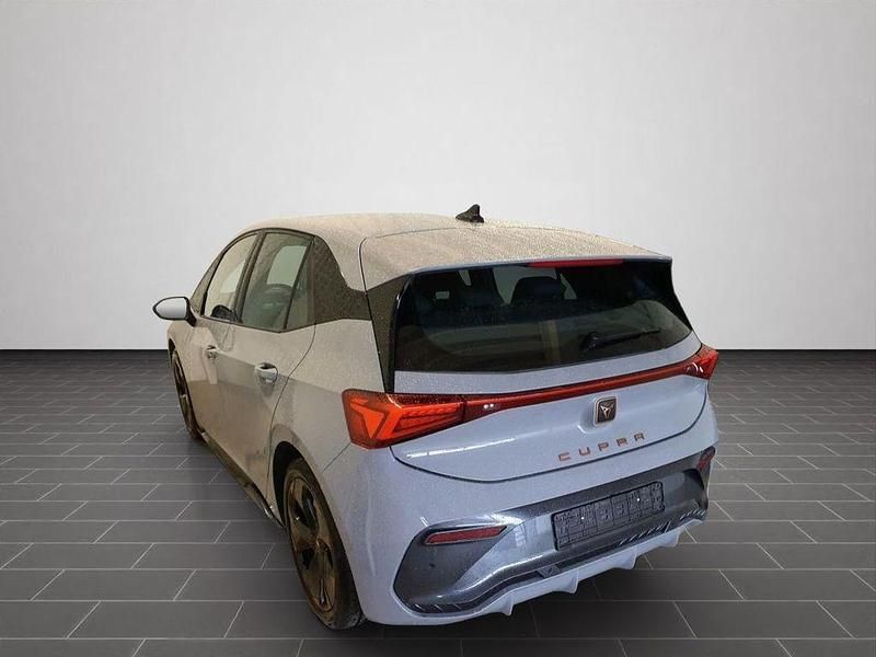 Gebraucht Cupra Born 150 kW (204 PS) 2022 Vaporgrau Kleinwagen