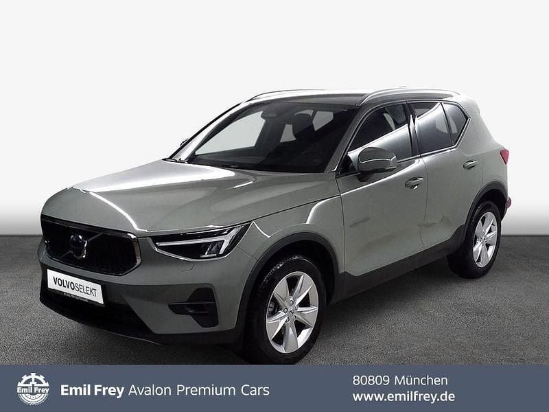 Grün Gebraucht 2024 Volvo XC40 Core SUV | 34.990 € (Guter Preis) - Bild 1/4