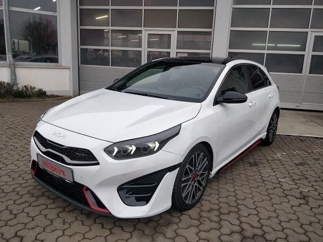 Gebraucht Kia Ceed GT GT 204 PS (150 kW) 2023 Weiß Limousine