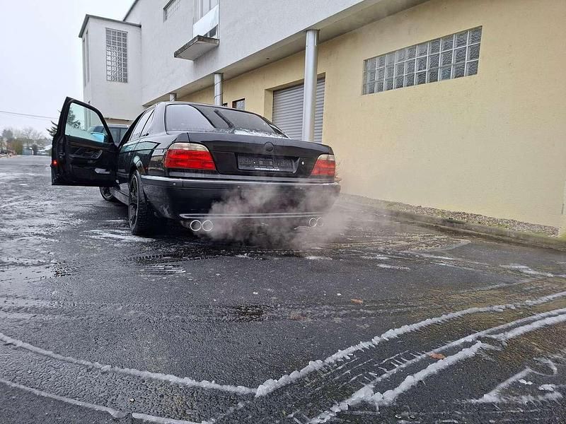 Gebraucht BMW 740 286 PS (210 kW) 1995 Schwarz Limousine