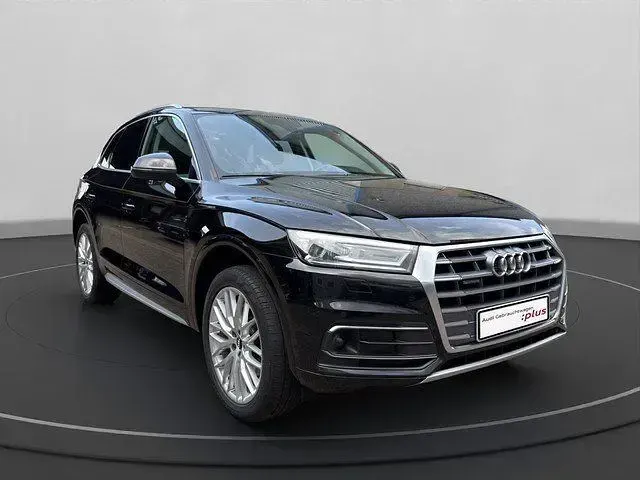 Gebraucht Audi Q5 Sport 190 PS (139 kW) 2020 Brillantschwarz SUV