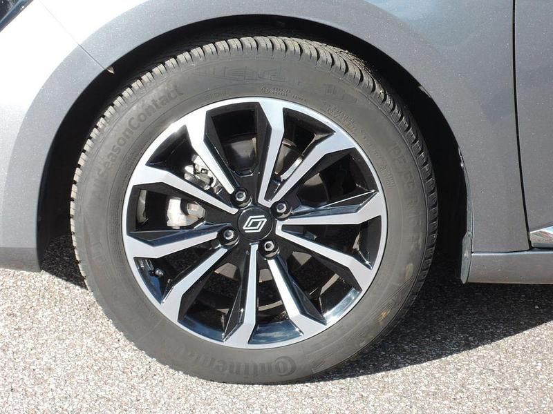 Gebraucht Renault Clio V Techno 91 PS (66 kW) 2025 Grau Limousine