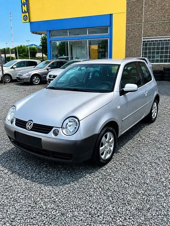 Gebraucht VW Lupo Comfortline 50 PS (36 kW) 2002 Silber Kleinwagen