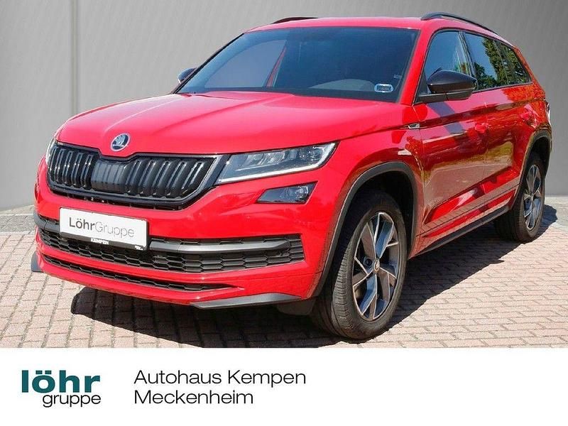 Velvetrot premium metallic Gebraucht 2021 Skoda Kodiaq SportLine SUV | 33.450 € (Fairer Preis) - Bild 1/4