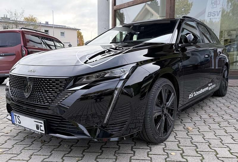 Schwarz perla nera Gebraucht 2023 Peugeot 308 SW GT Kombi | 27.900 € - Bild 1/4