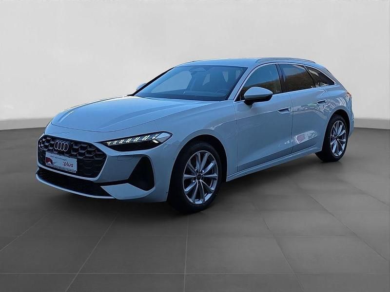 Gebraucht Audi A5 Ambiente 204 PS (150 kW) 2025 Weiß Kombi