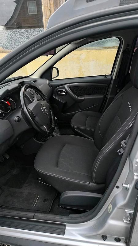 Gebraucht Dacia Duster 109 PS (80 kW) 2015 Silber SUV