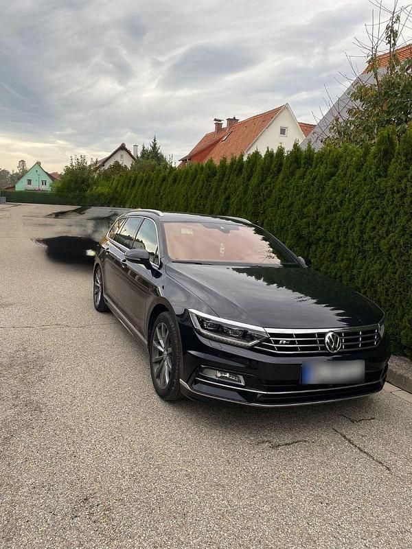 Gebraucht VW Passat Highline 190 PS (139 kW) 2019 Schwarz Kombi